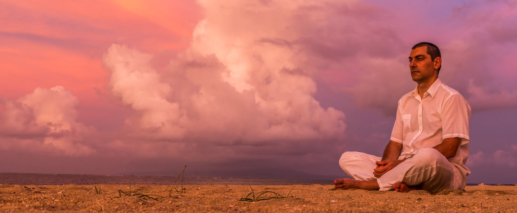 How to grow and expand your meditation practise.: Exercises, practical tips and inspiration for continuous spiritual progress.